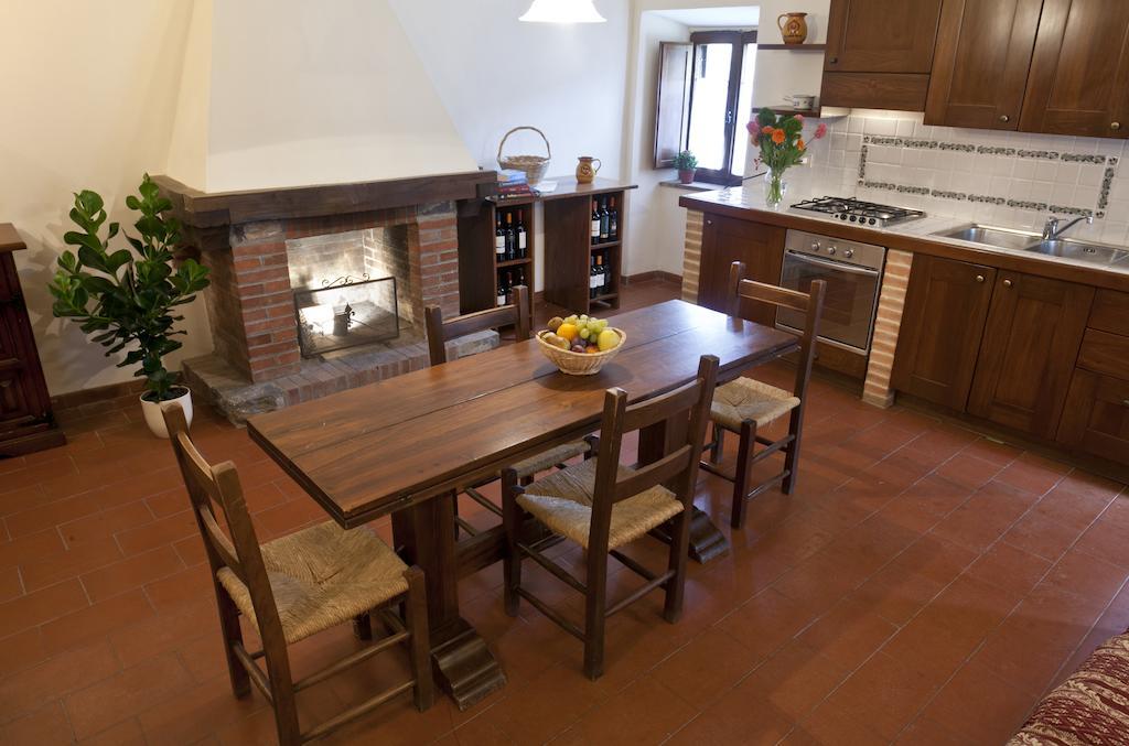 Agriturismo Il Torrione Lecchi Room photo