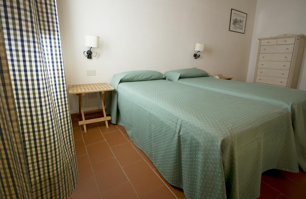 Agriturismo Il Torrione Lecchi Room photo