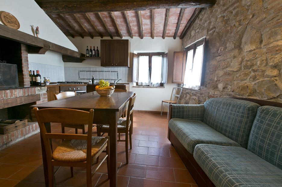 Agriturismo Il Torrione Lecchi Exterior photo